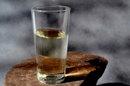 雪利酒與白酒杯 杯中風(fēng)味的藝術(shù)探索
