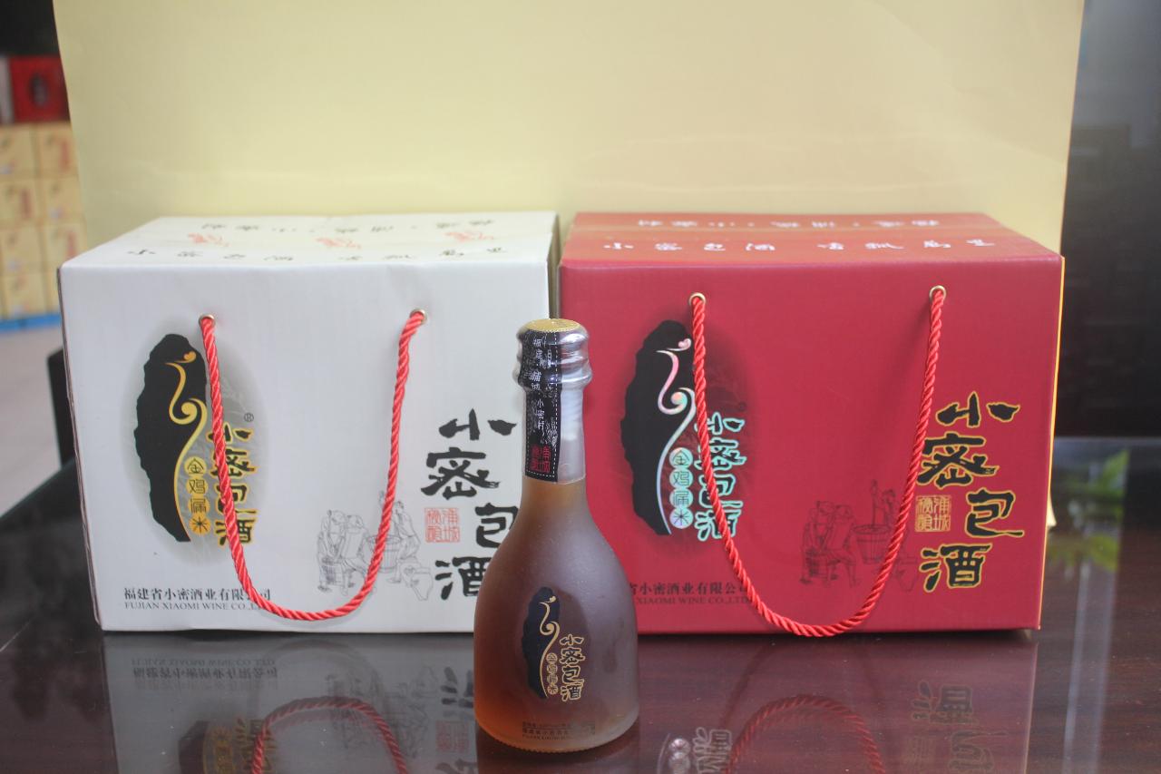 小密包酒系列產(chǎn)品三 品鑒醇香，感悟酒中真諦