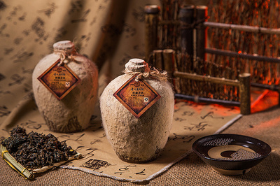 光影淬煉的醬香傳奇 貴州茅臺(tái)酒場(chǎng)景攝影美學(xué)賞析